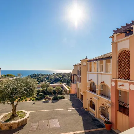 Lägenhet L'esquinade - P5 317 By Interhome Saint-Raphaël