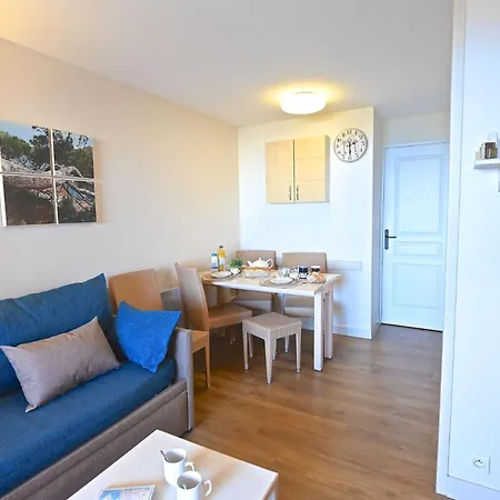 L'esquinade - P5 317 By Interhome *